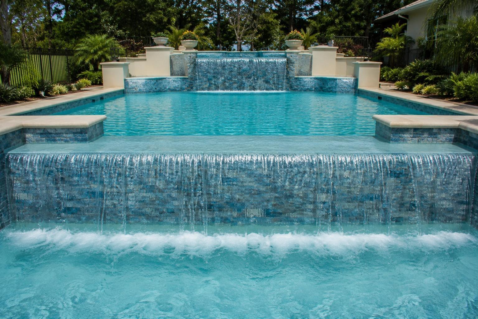 Terrasse & Aussenbereich – Aussenpool
